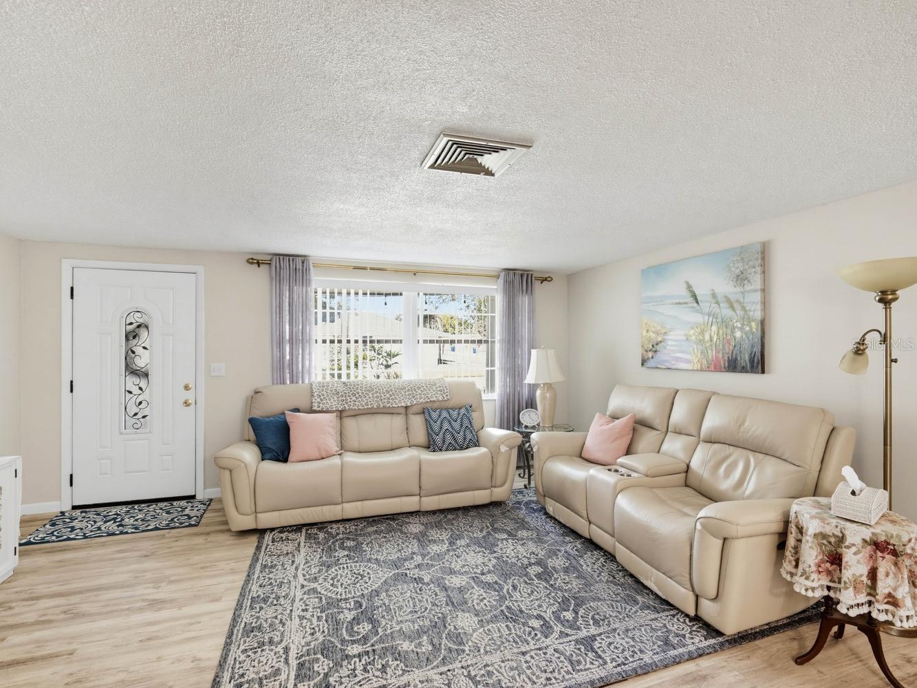 7130 HOLLYBAY RD