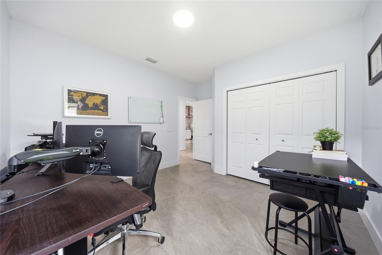 17911 HOLLY BROOK DR