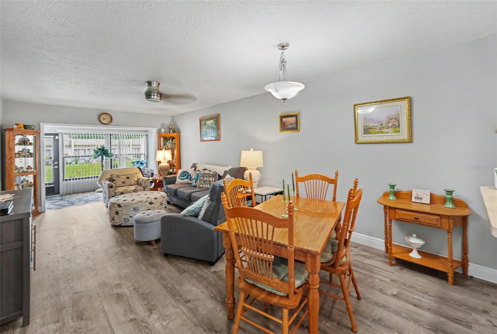 1195 MISSION HILLS BLVD #37C