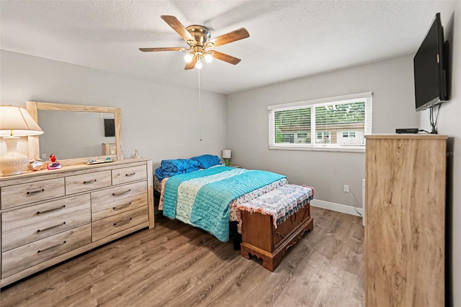 1195 MISSION HILLS BLVD #37C