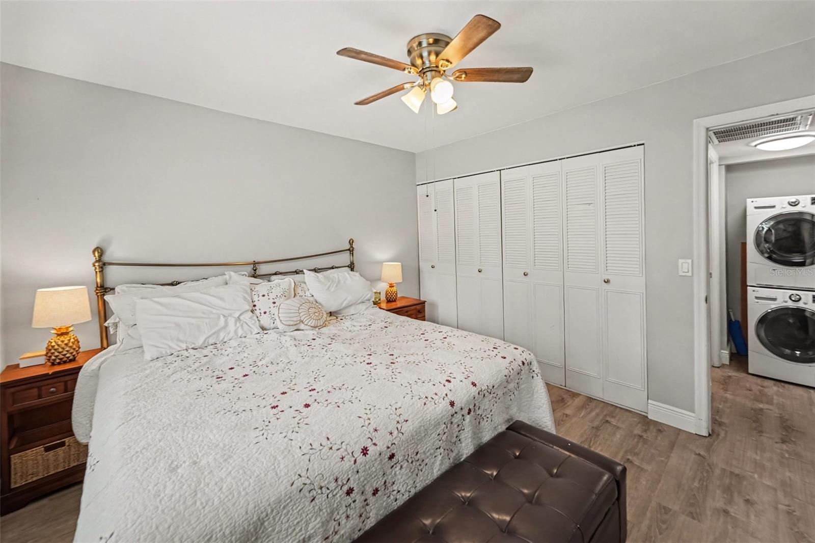 1195 MISSION HILLS BLVD #37C