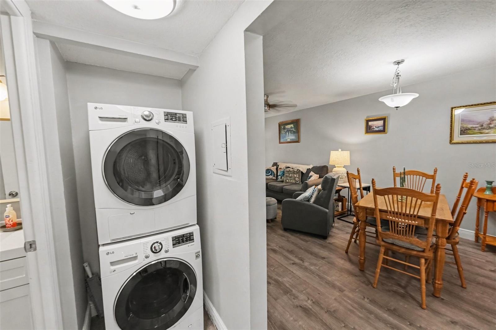 1195 MISSION HILLS BLVD #37C