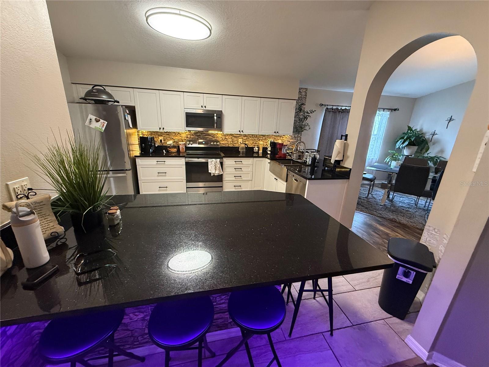 7628 WEEHAWKEN DR