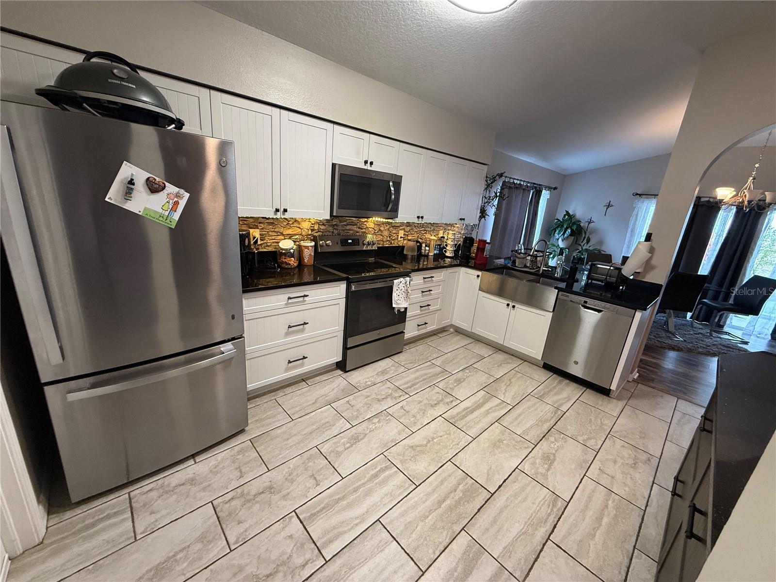 7628 WEEHAWKEN DR
