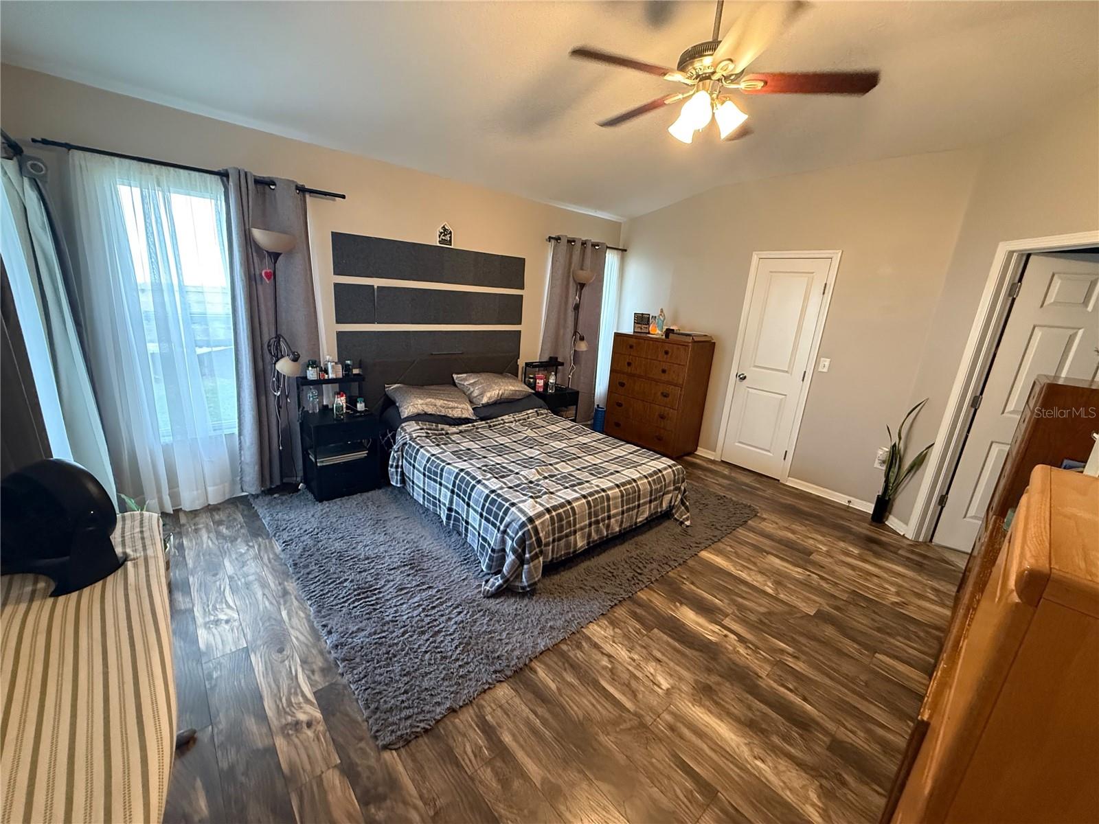 7628 WEEHAWKEN DR