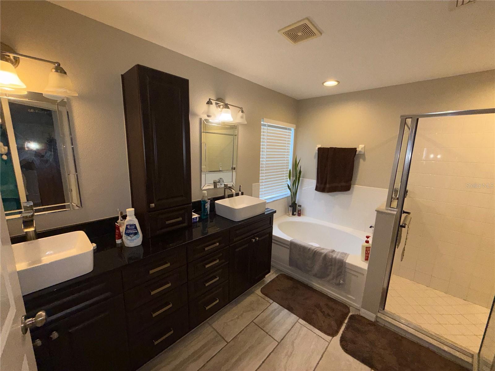7628 WEEHAWKEN DR