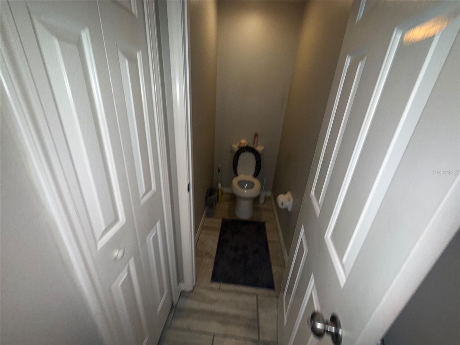 7628 WEEHAWKEN DR