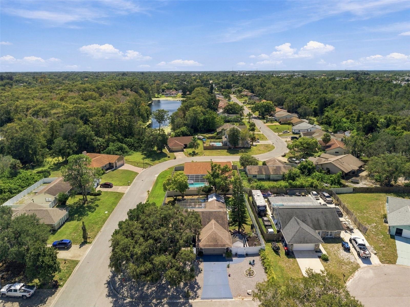 7212 CHESHIRE CT