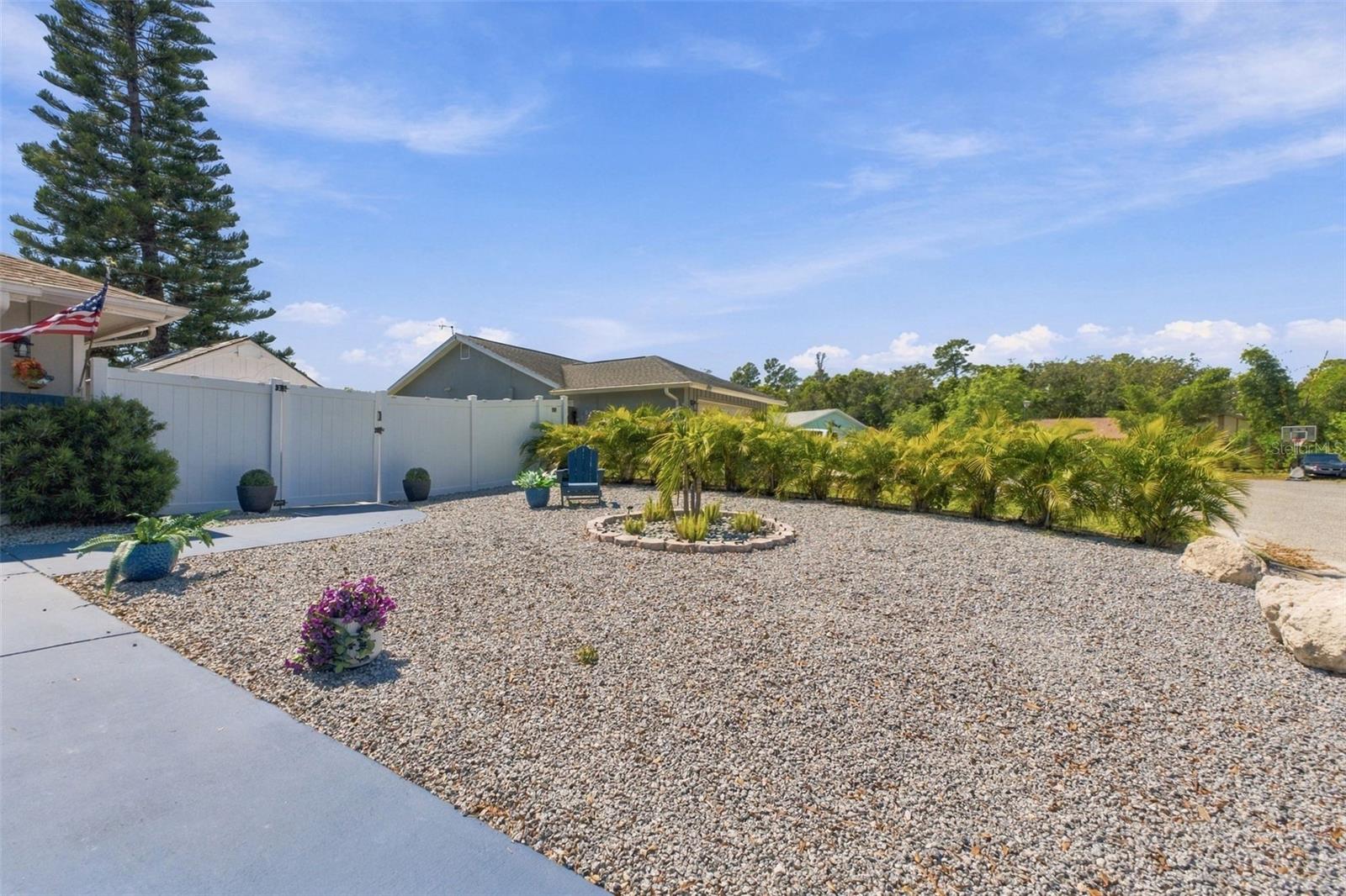 7212 CHESHIRE CT