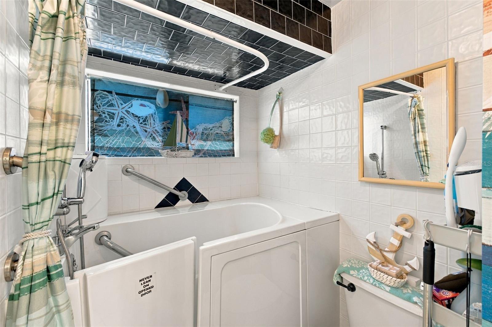 7212 CHESHIRE CT