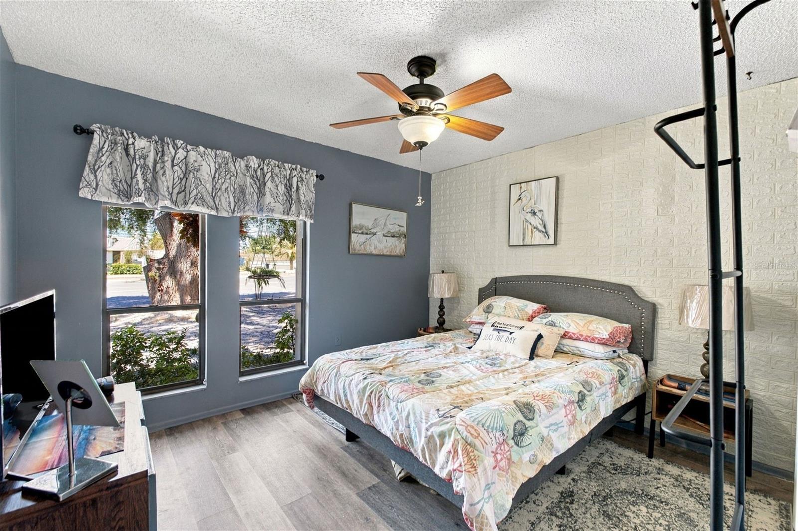 7212 CHESHIRE CT
