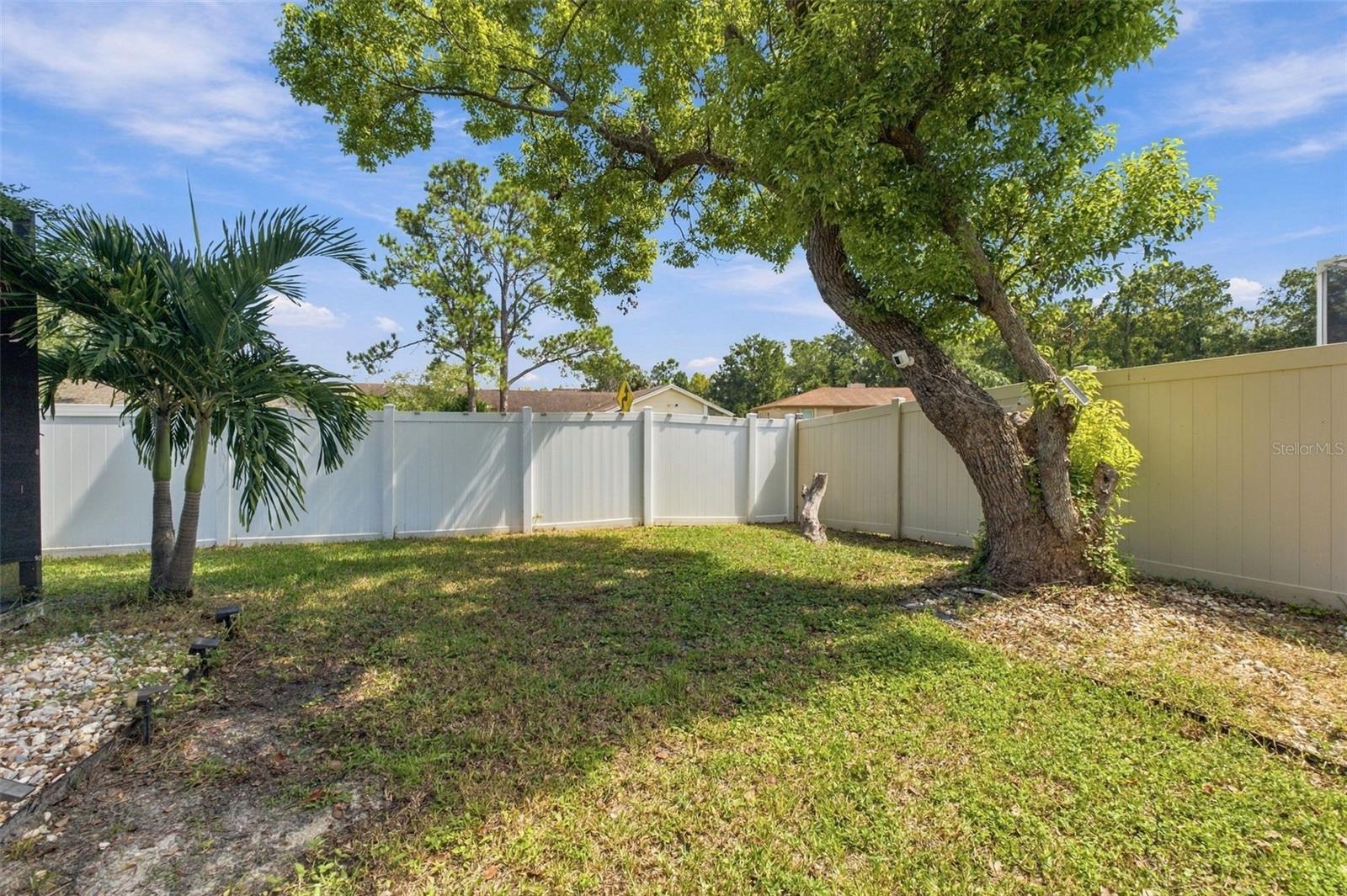 7212 CHESHIRE CT