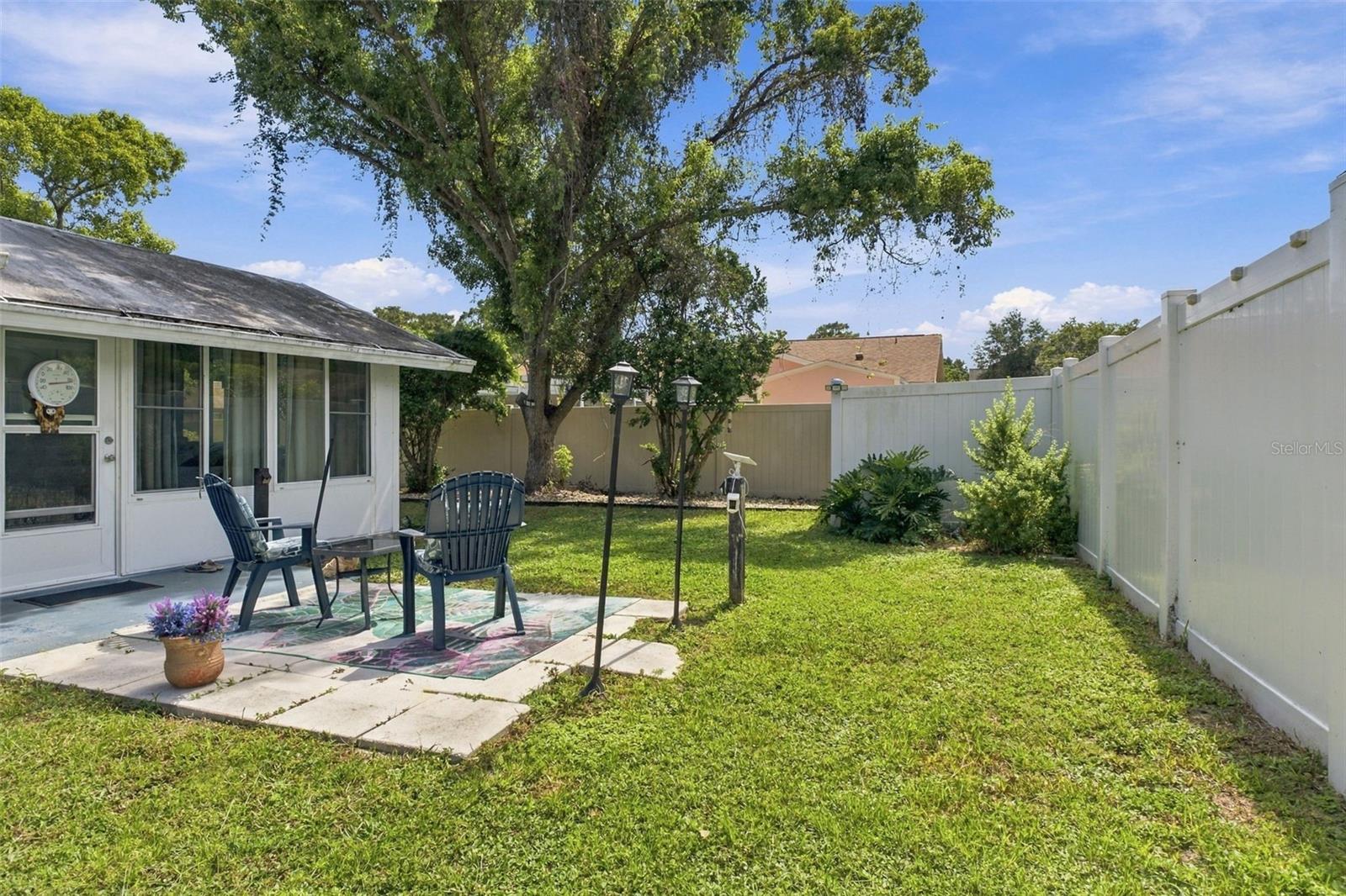 7212 CHESHIRE CT