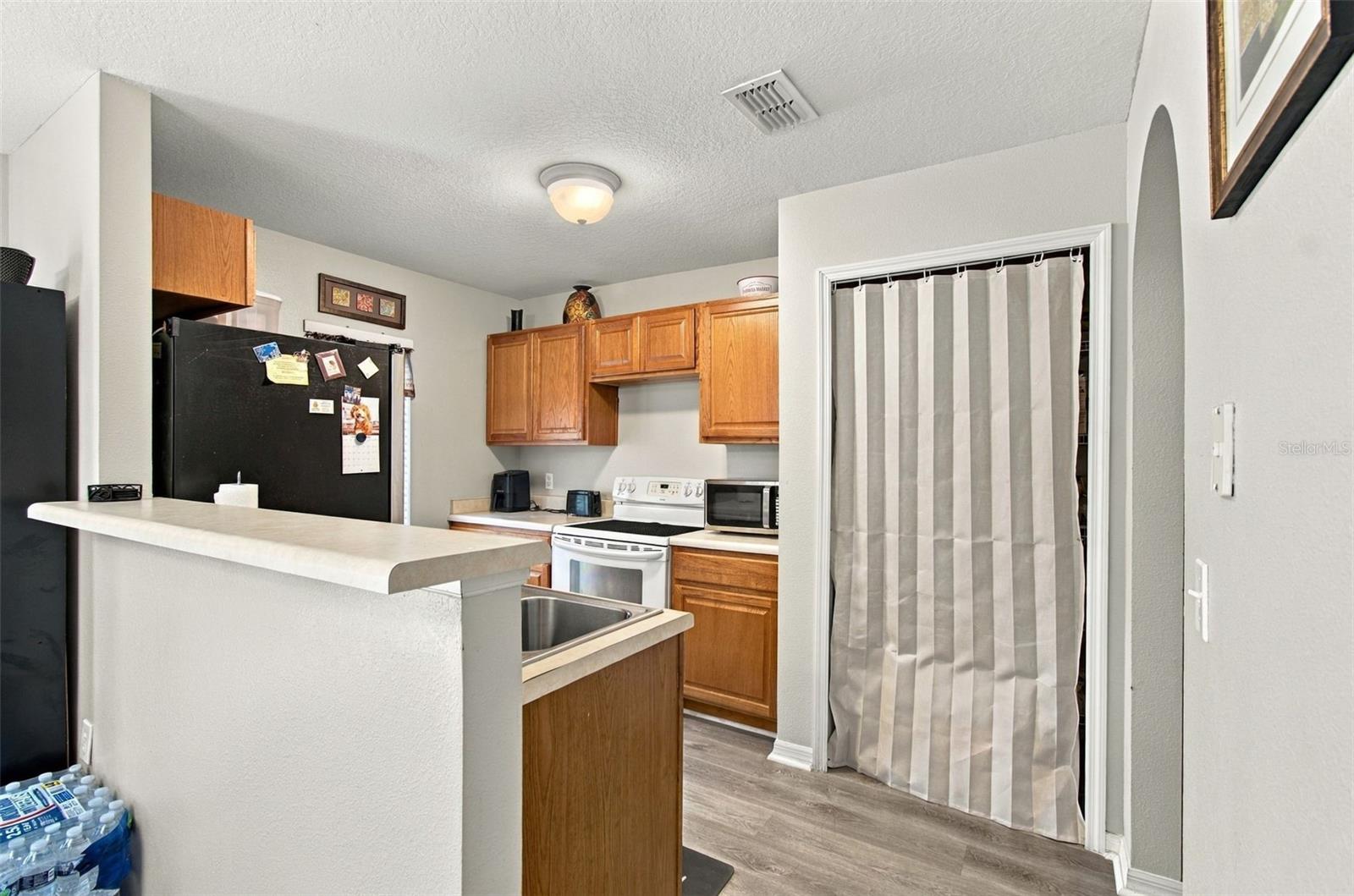 4709 ASHBURN POND WAY
