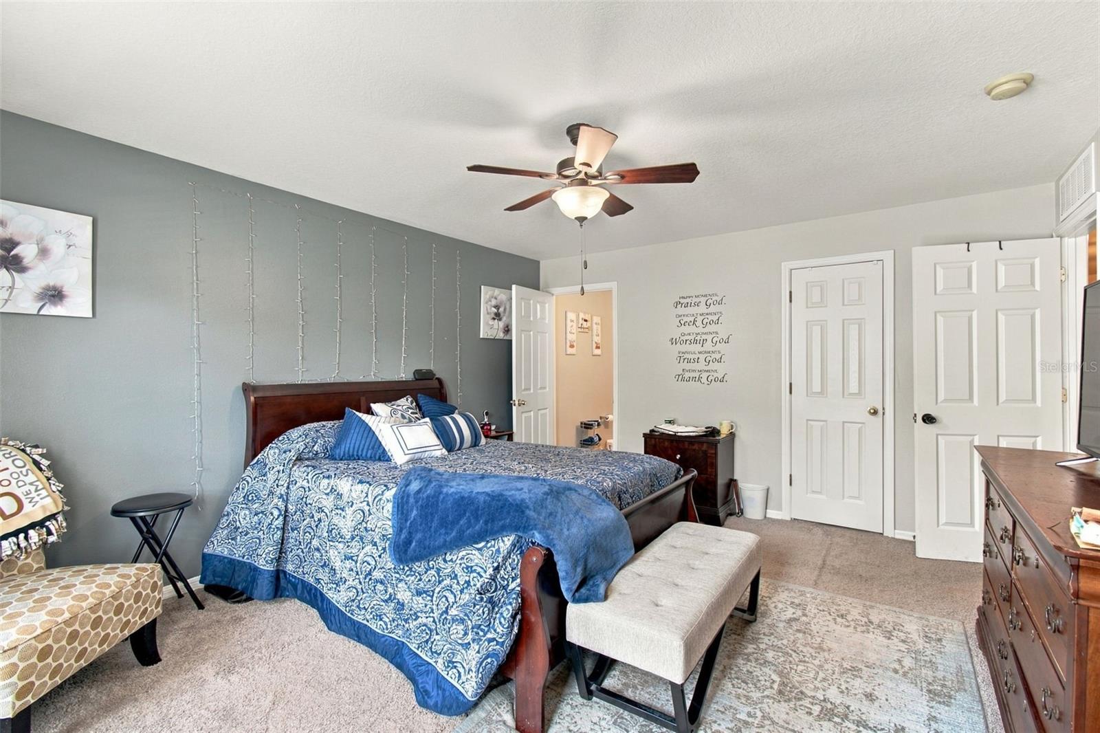 4709 ASHBURN POND WAY