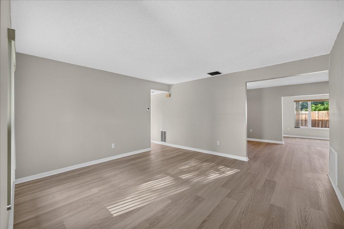1330 WILDWOOD CT