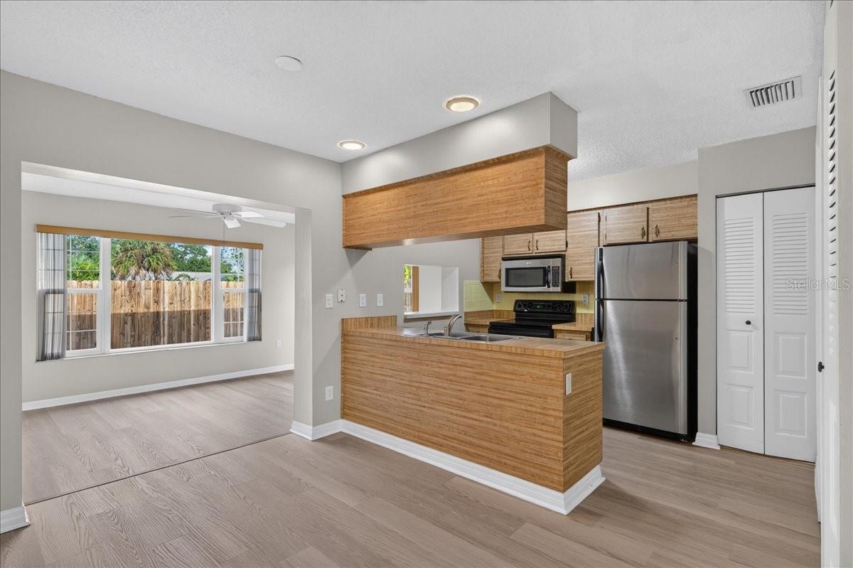 1330 WILDWOOD CT