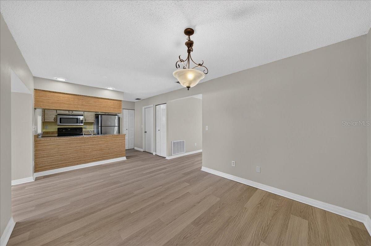 1330 WILDWOOD CT