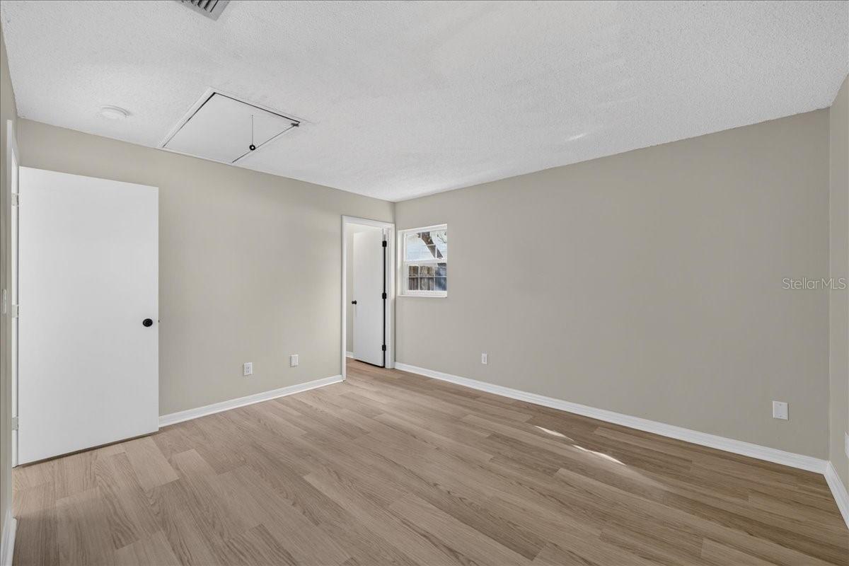 1330 WILDWOOD CT
