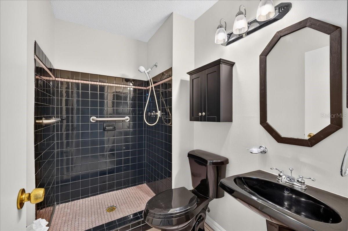 1330 WILDWOOD CT
