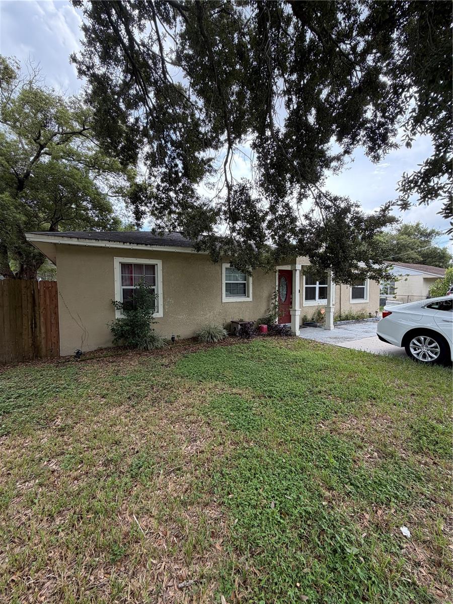 10325 N Armenia Ave, Tampa