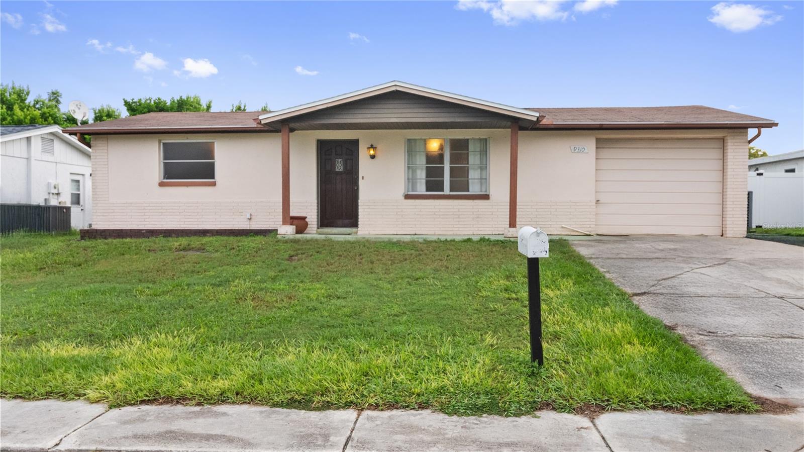 9310 Lido Ln, Port Richey