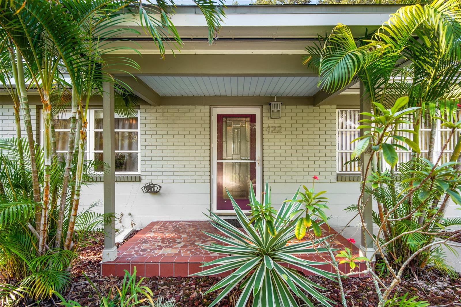 422 W LOUISIANA AVE