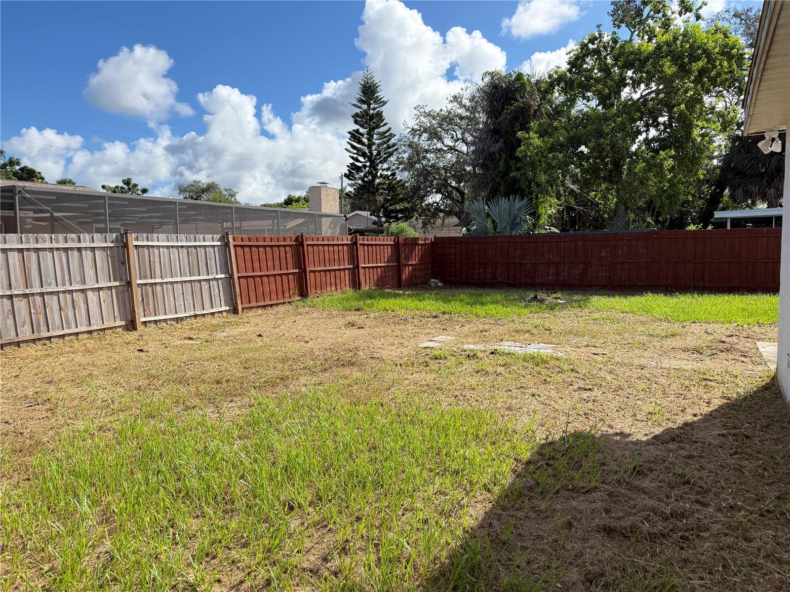 8611 LONGBOAT LN
