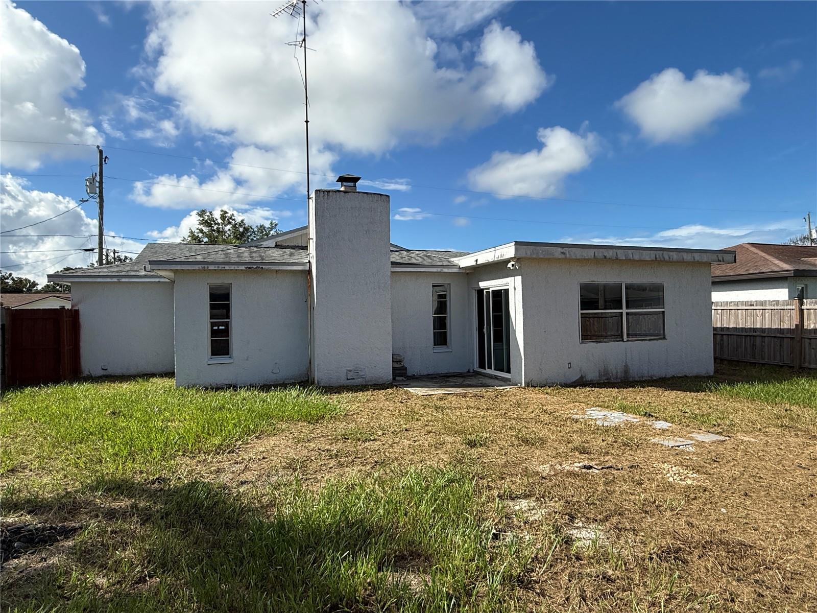 8611 LONGBOAT LN