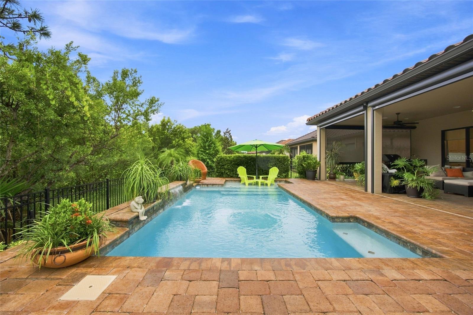 8557 GRAND ALBERATO RD