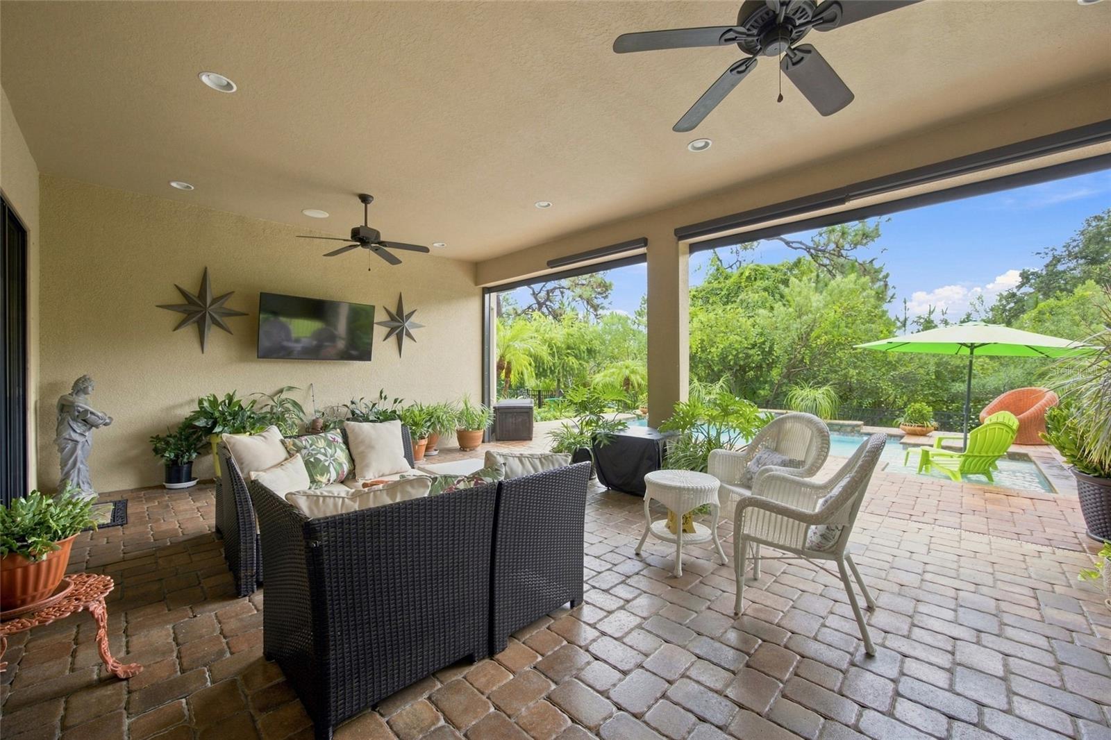 8557 GRAND ALBERATO RD