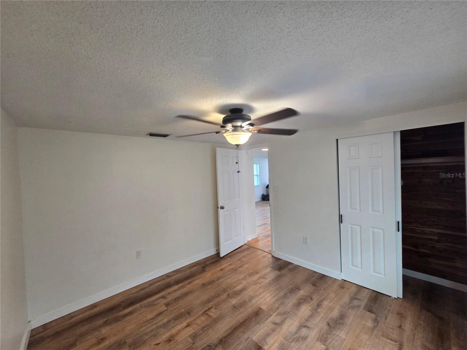 2055 NORFOLK DR