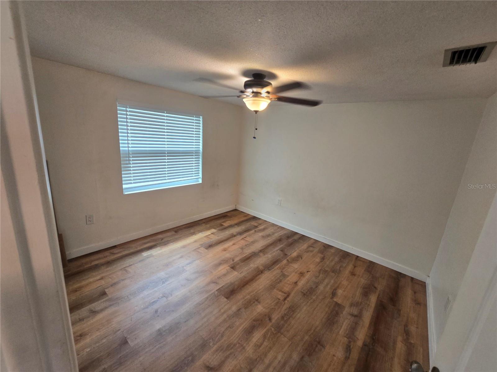 2055 NORFOLK DR