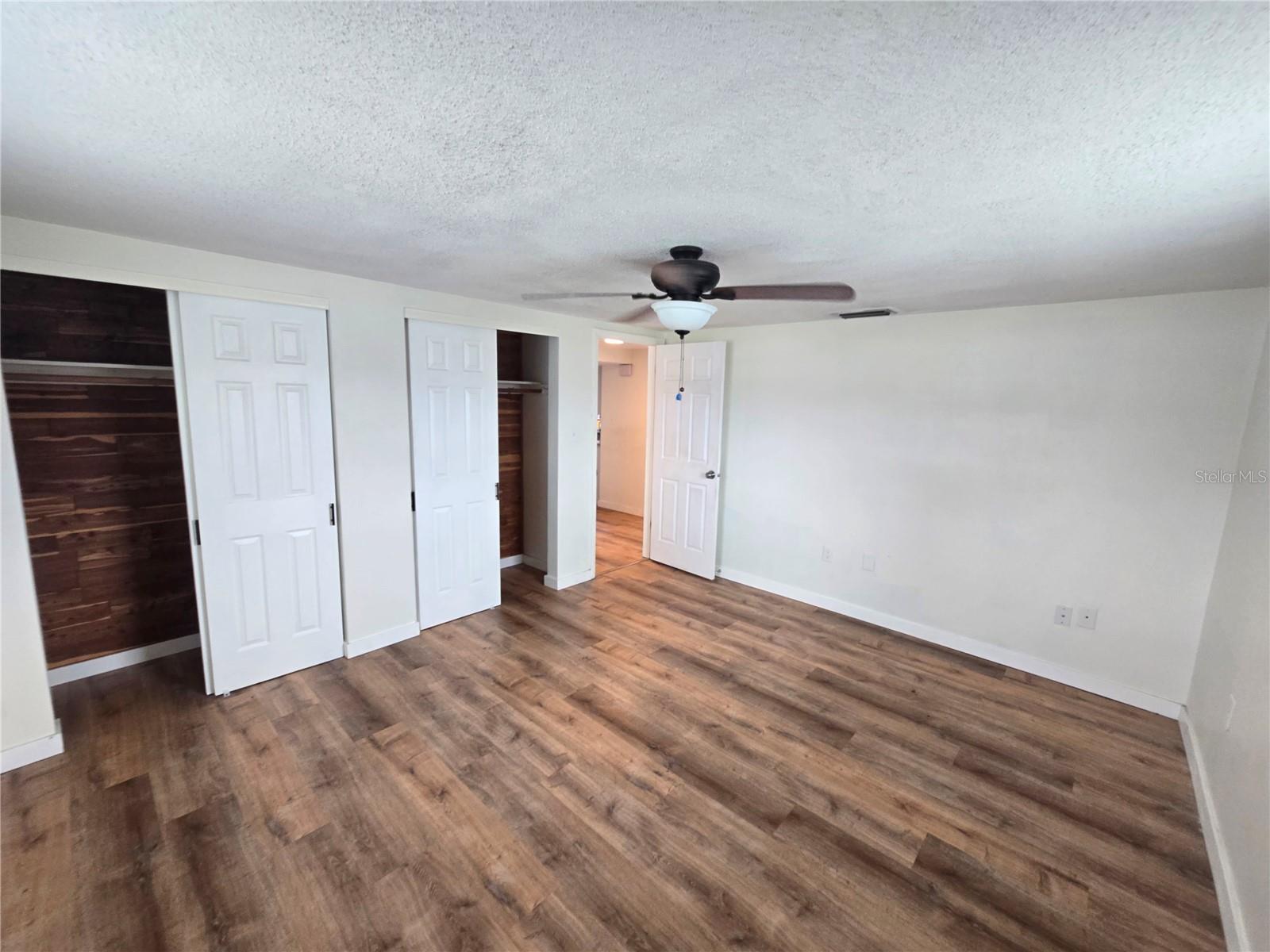 2055 NORFOLK DR