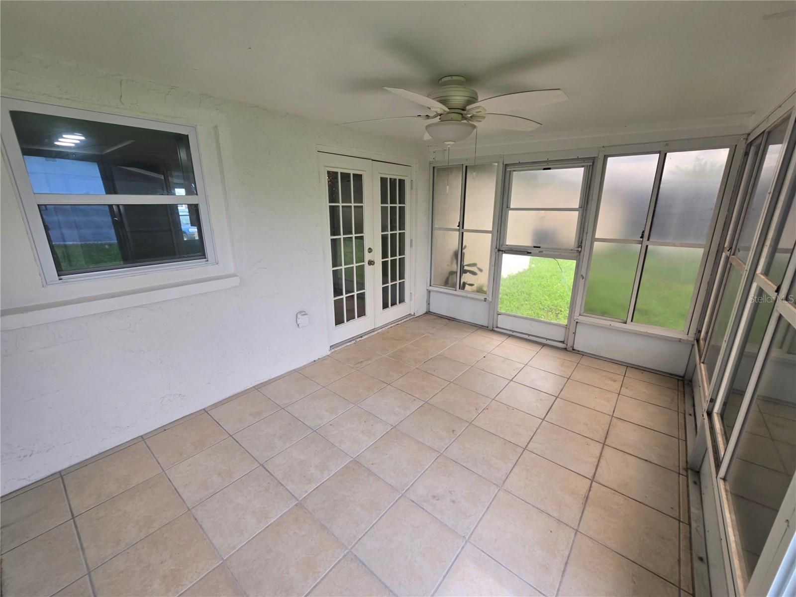 2055 NORFOLK DR