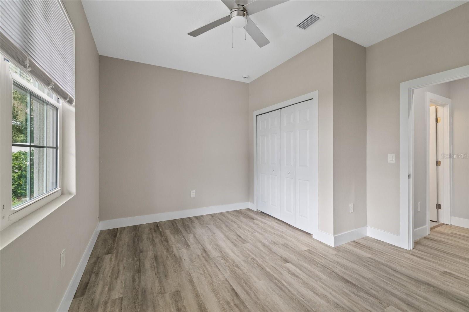 10704 BANFIELD DR