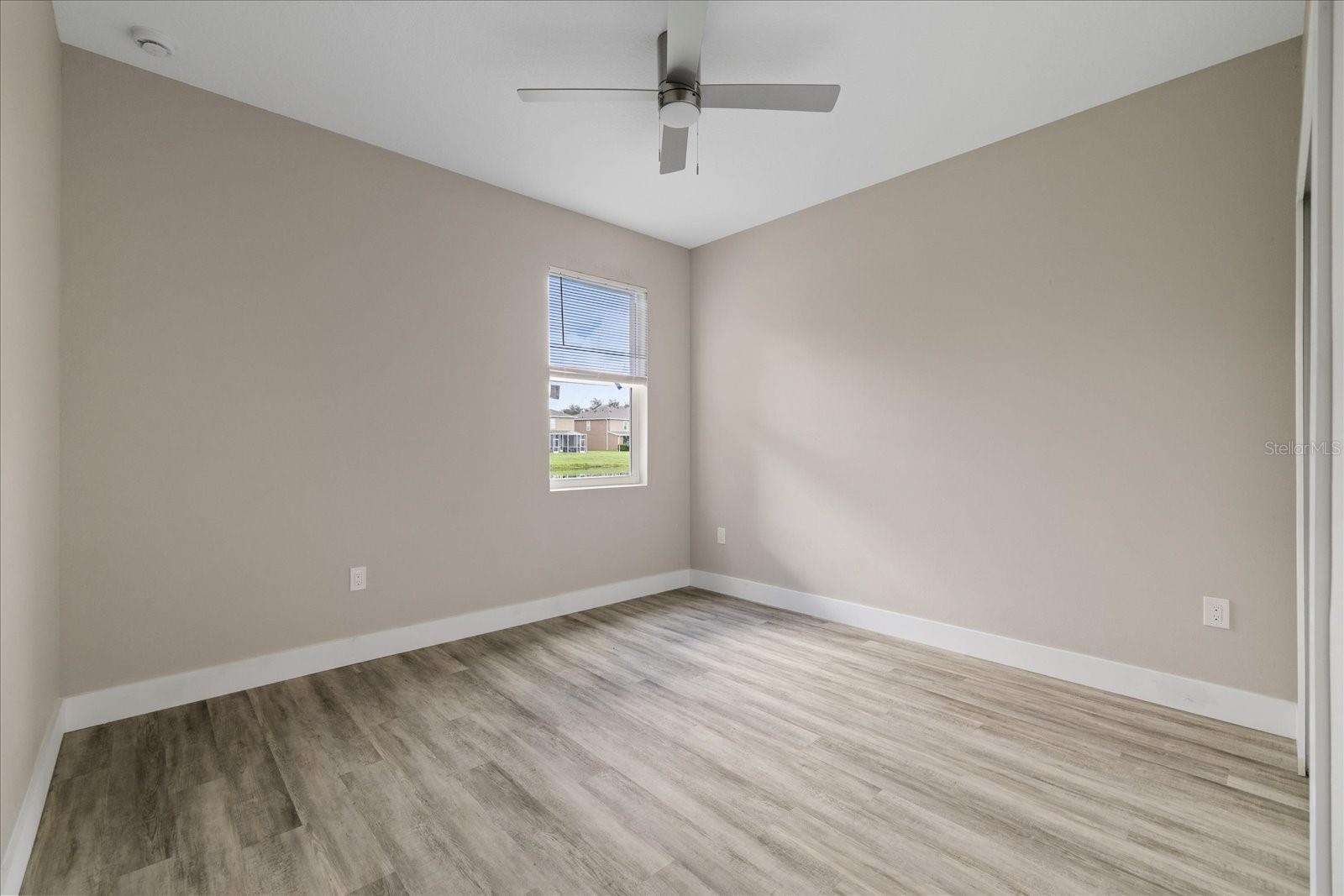 10704 BANFIELD DR