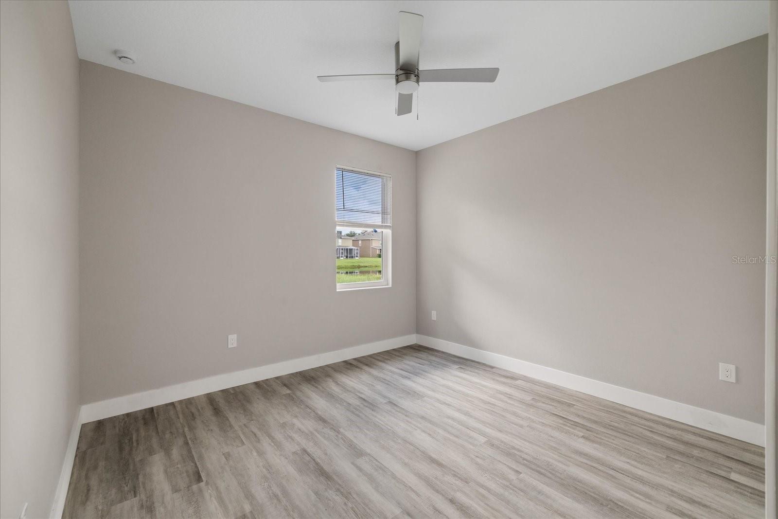 10704 BANFIELD DR