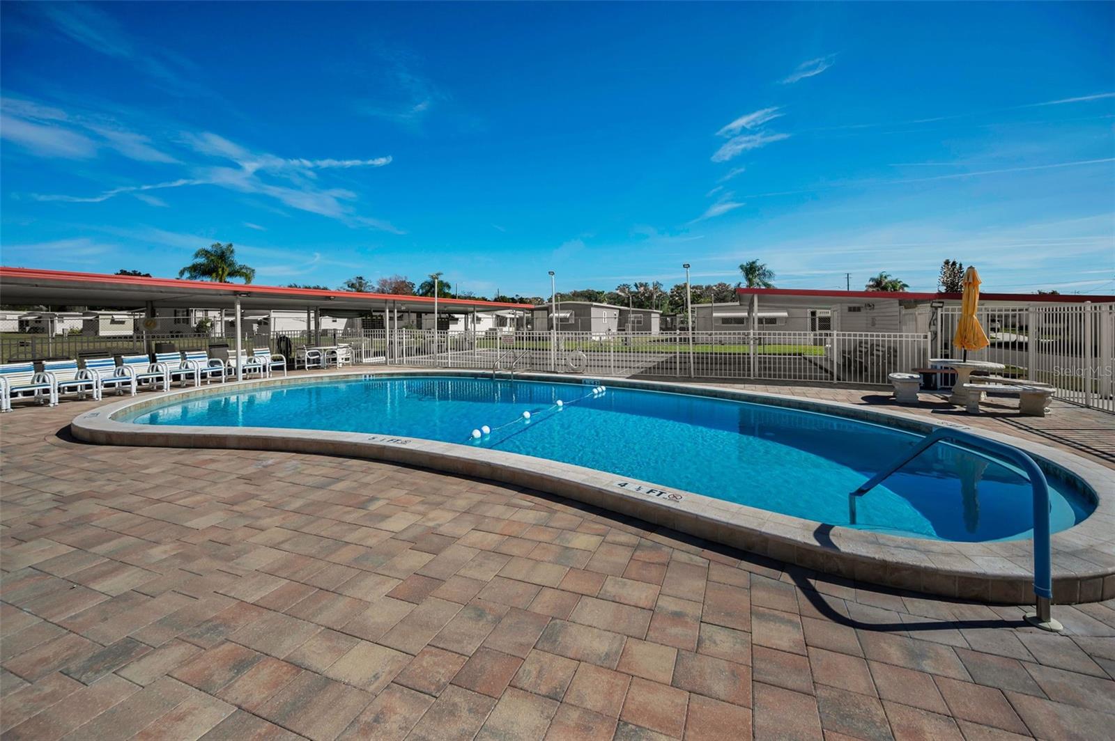 3207 BREWSTER DR