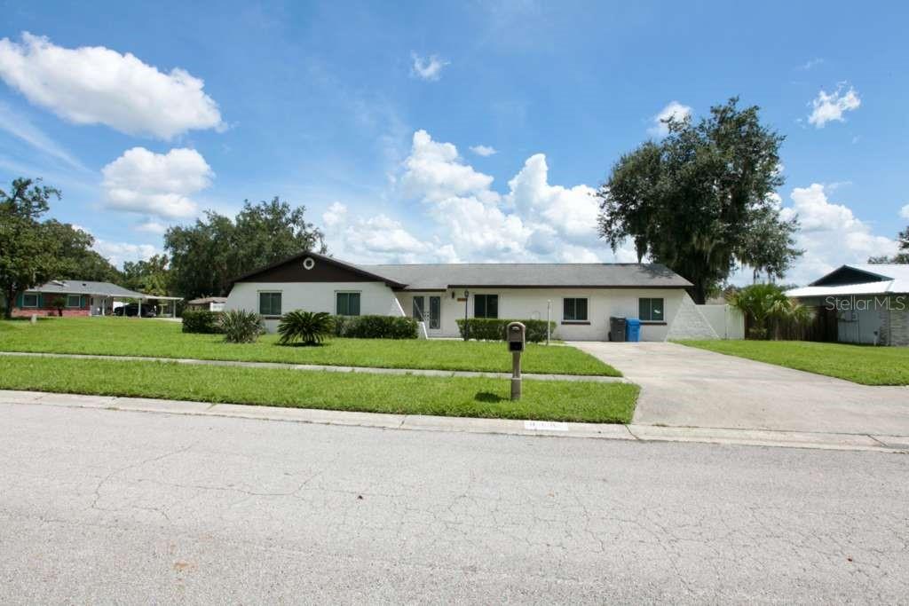 815 Bishop Pl, Seffner