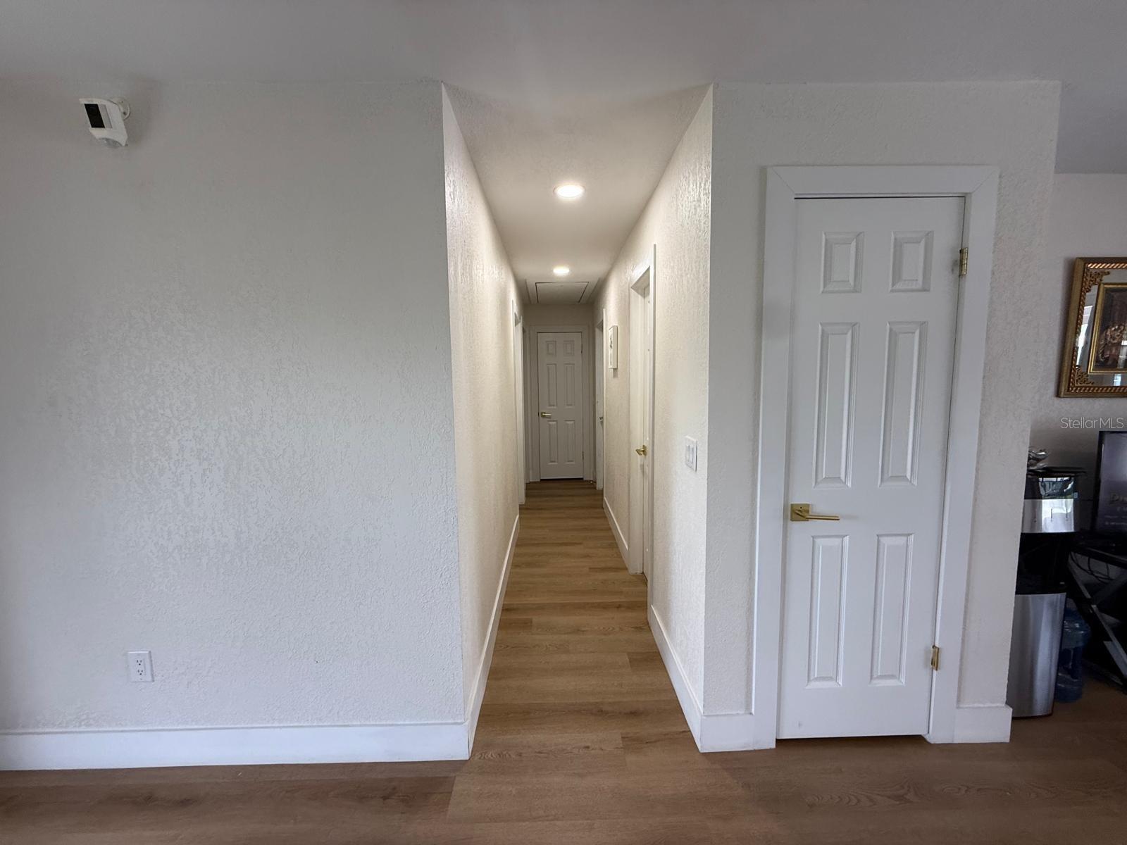 815 BISHOP PL