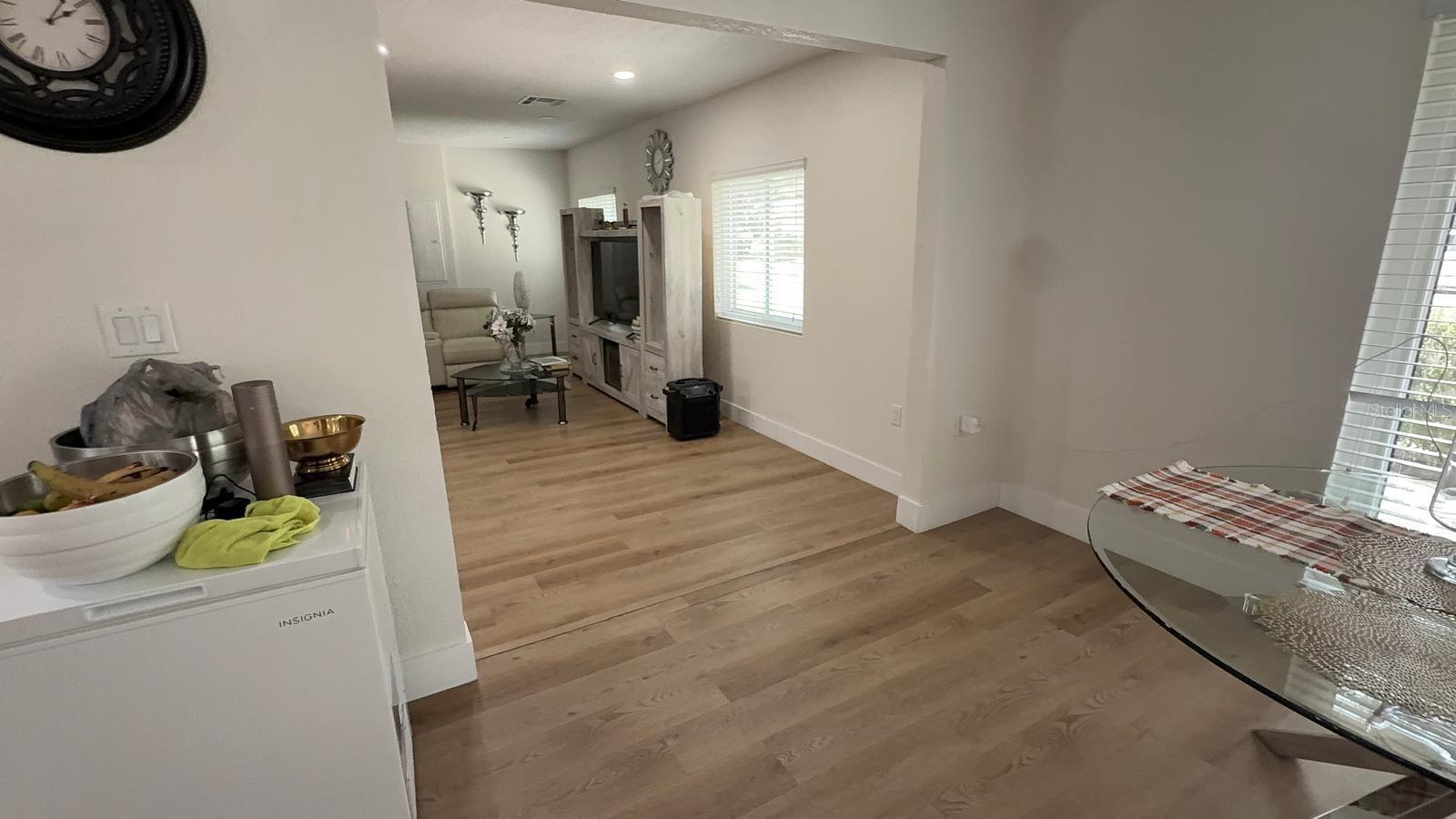 815 BISHOP PL