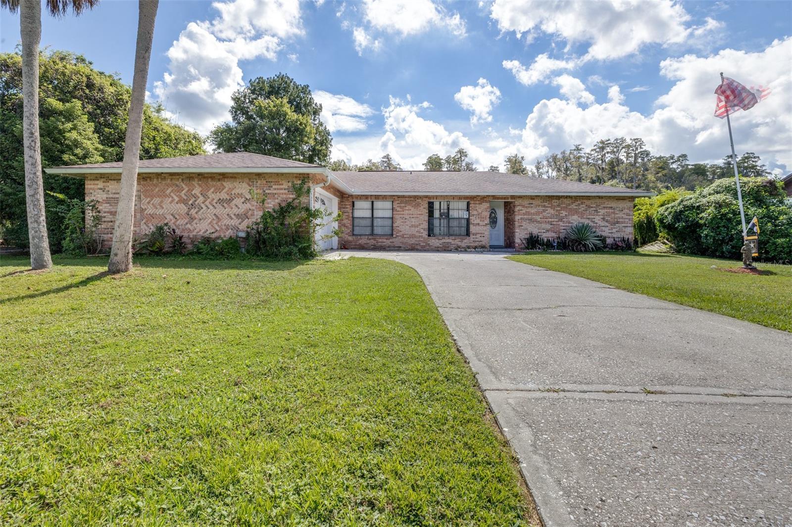 23414 CHERBOURG LOOP