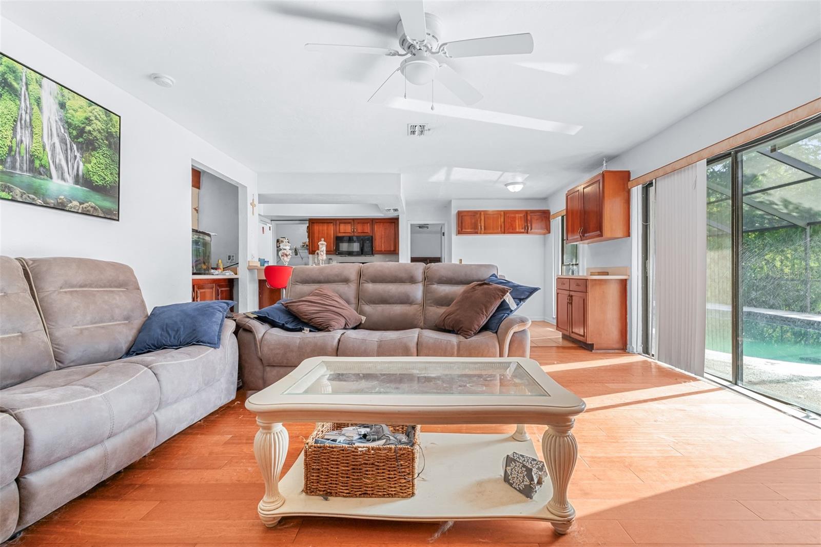 23414 CHERBOURG LOOP