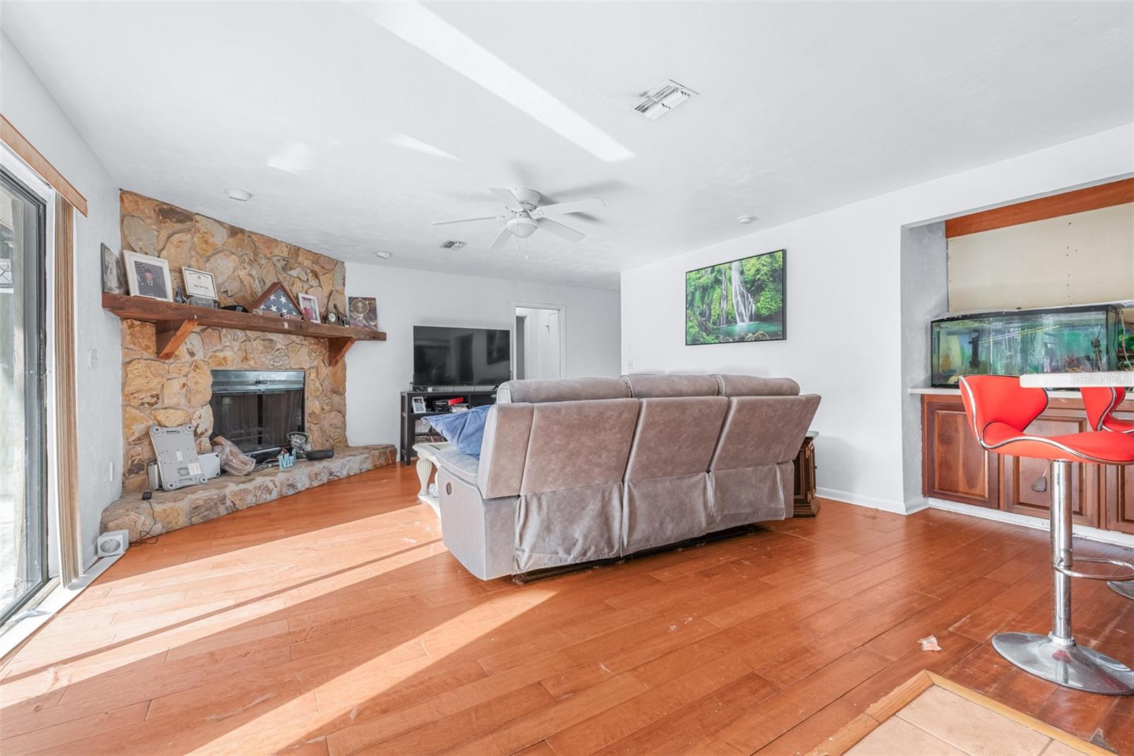 23414 CHERBOURG LOOP