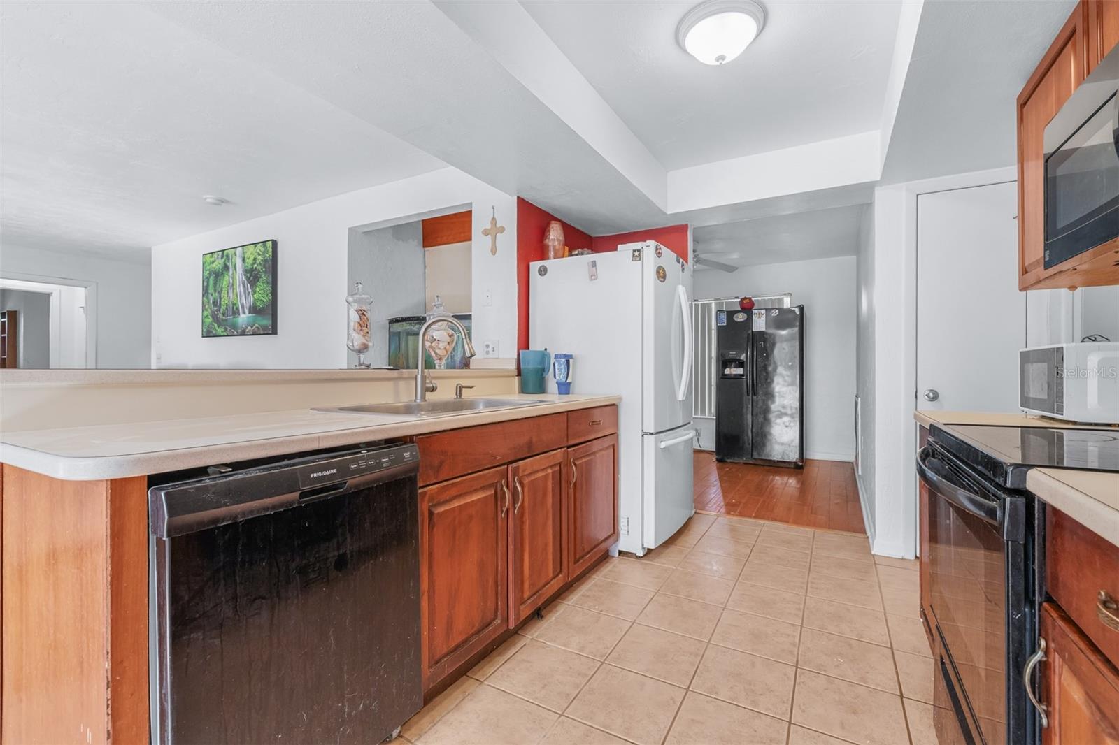 23414 CHERBOURG LOOP