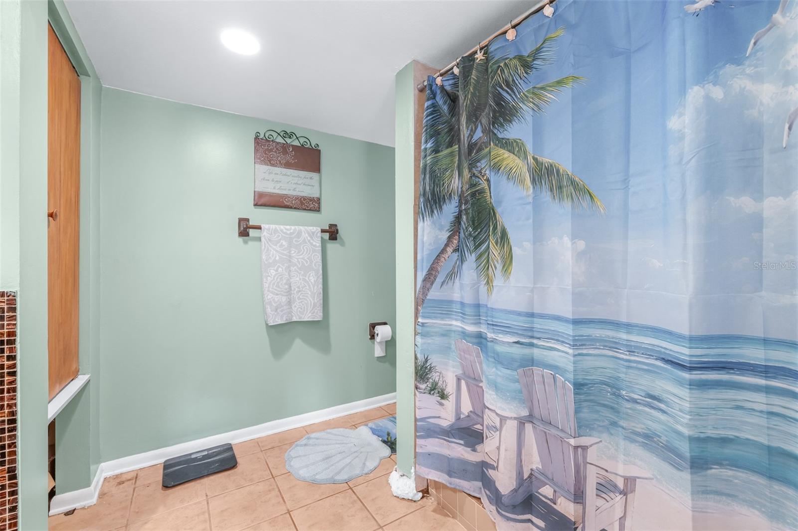 23414 CHERBOURG LOOP