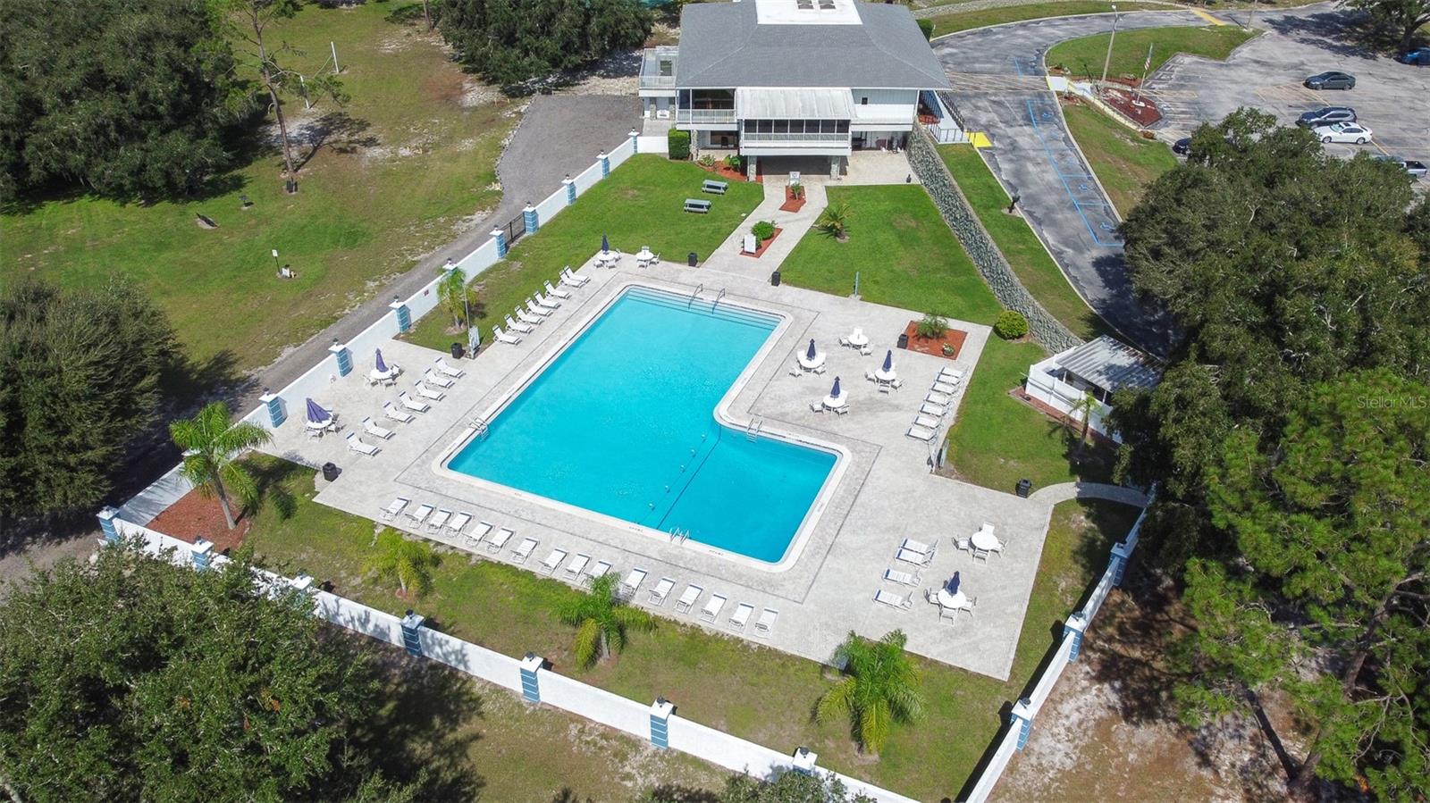 23414 CHERBOURG LOOP