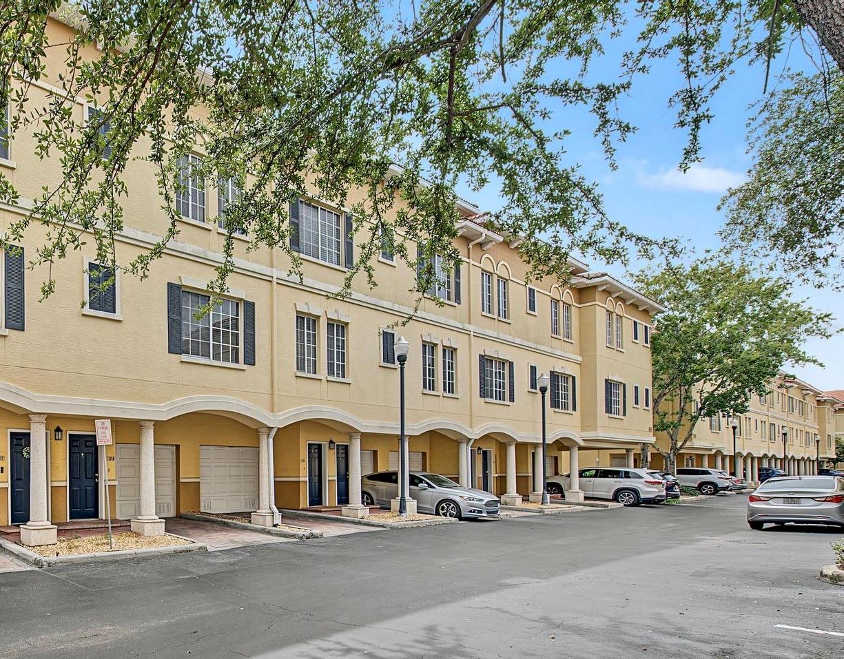 5214 HAMPTON BEACH PL #5214