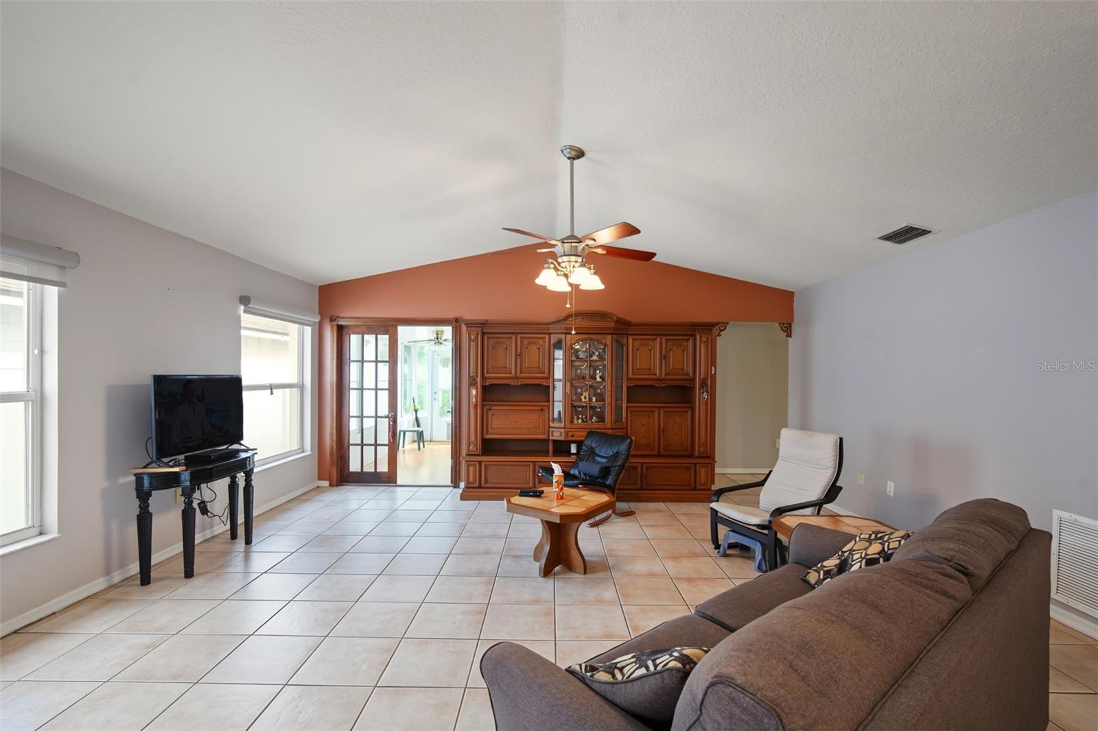 10251 ALLENWOOD DR